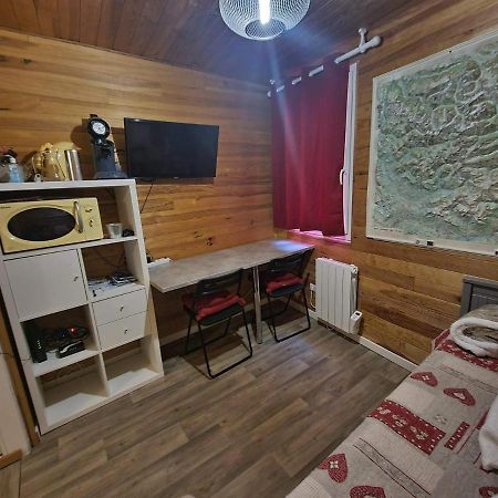 Chez Gaspard Le Montagnard لو دوز آلب المظهر الخارجي الصورة